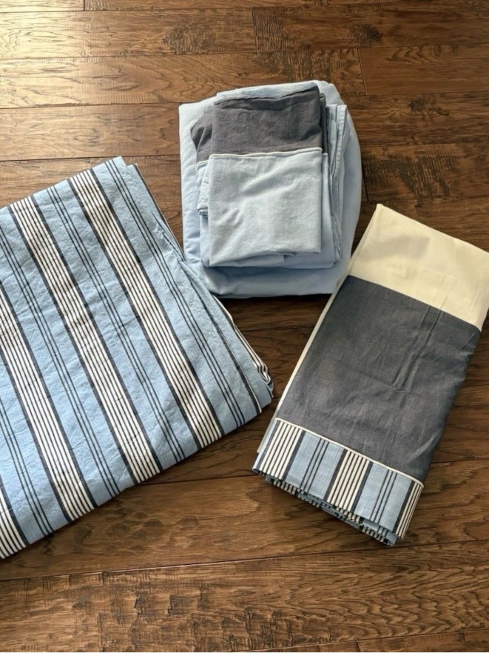 Restoration Hardware Baby & Child 3 Piece Full Size Bedding Set